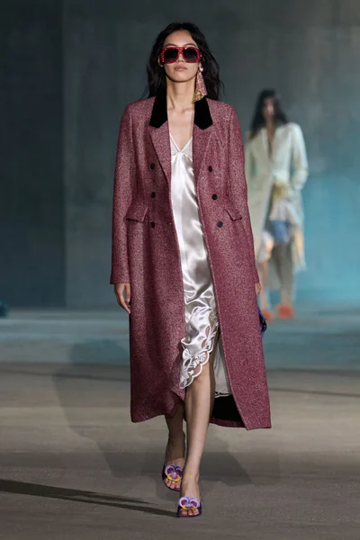Look 67